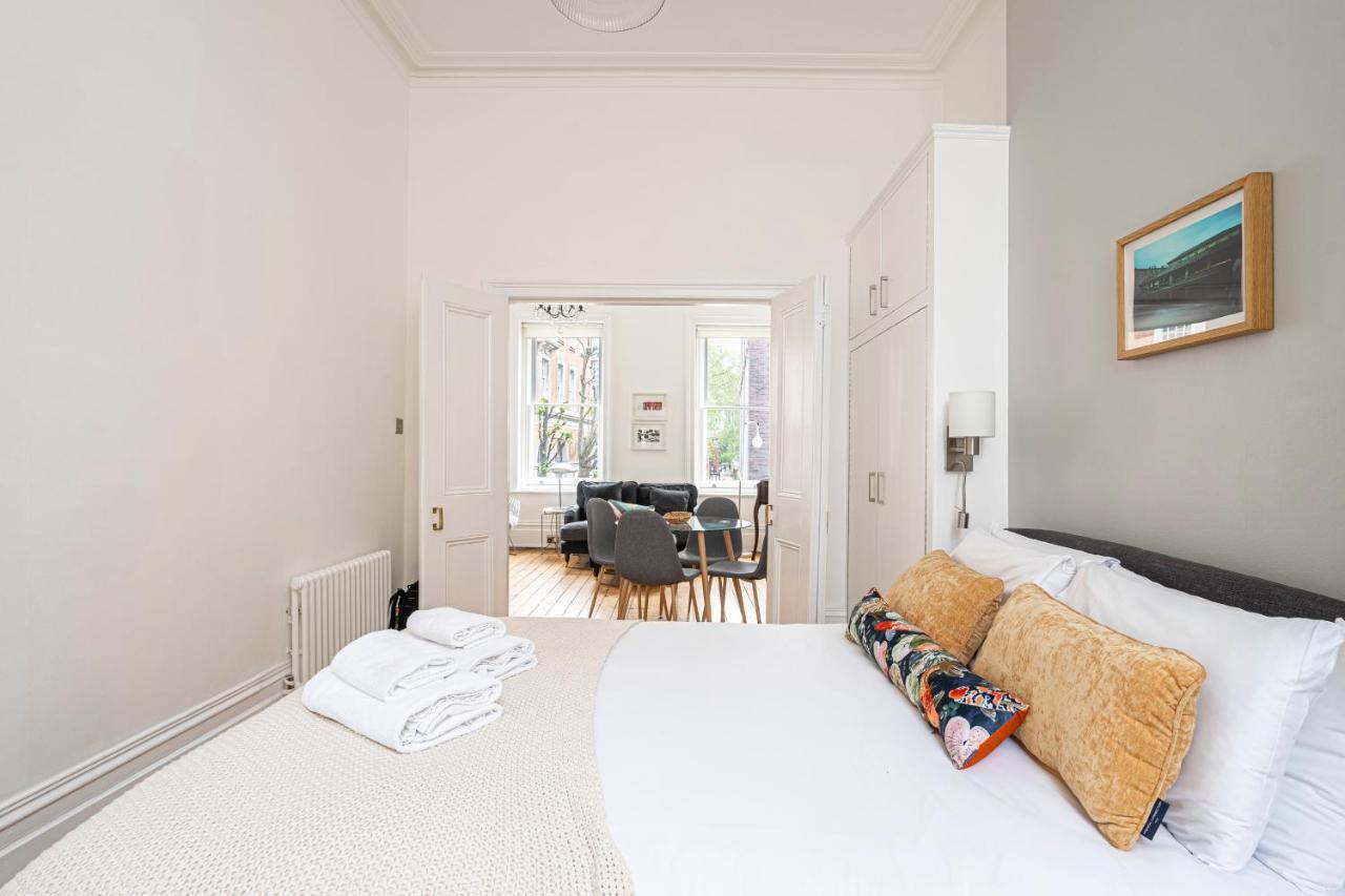 Chic Apartment Near Kensington Palace 런던 외부 사진